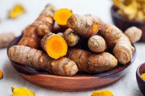 cu-nghe-tuoi-min-17835170923232060721296 Khám Phá 6 Gia Vị Quen Thuộc Giúp Cải Thiện Đường Huyết và Tăng Cường Chức Năng Não - Ảnh 2.