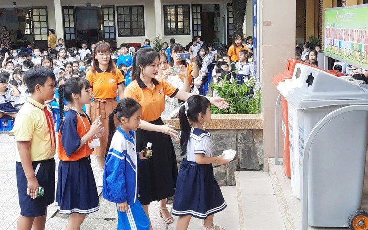 Rác thải nhựa và hạt vi nhựa đang thâm nhập vào cơ thể con người như thế nào? - Ảnh 3.