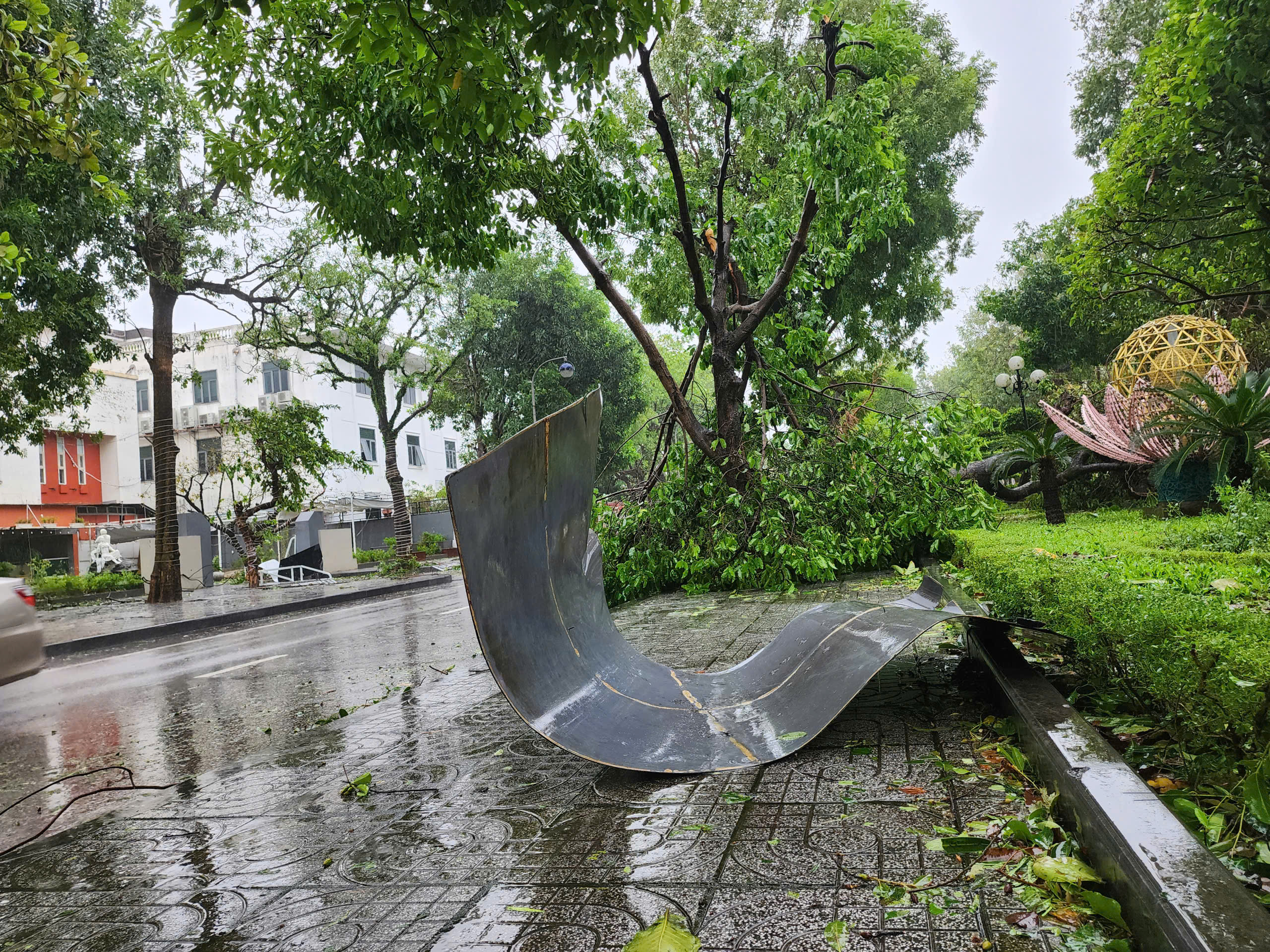 Thời Điểm Đáng Chú Ý Của Cơn Bão Số 2: Nhìn Nhận Tình Hình Biển Đông