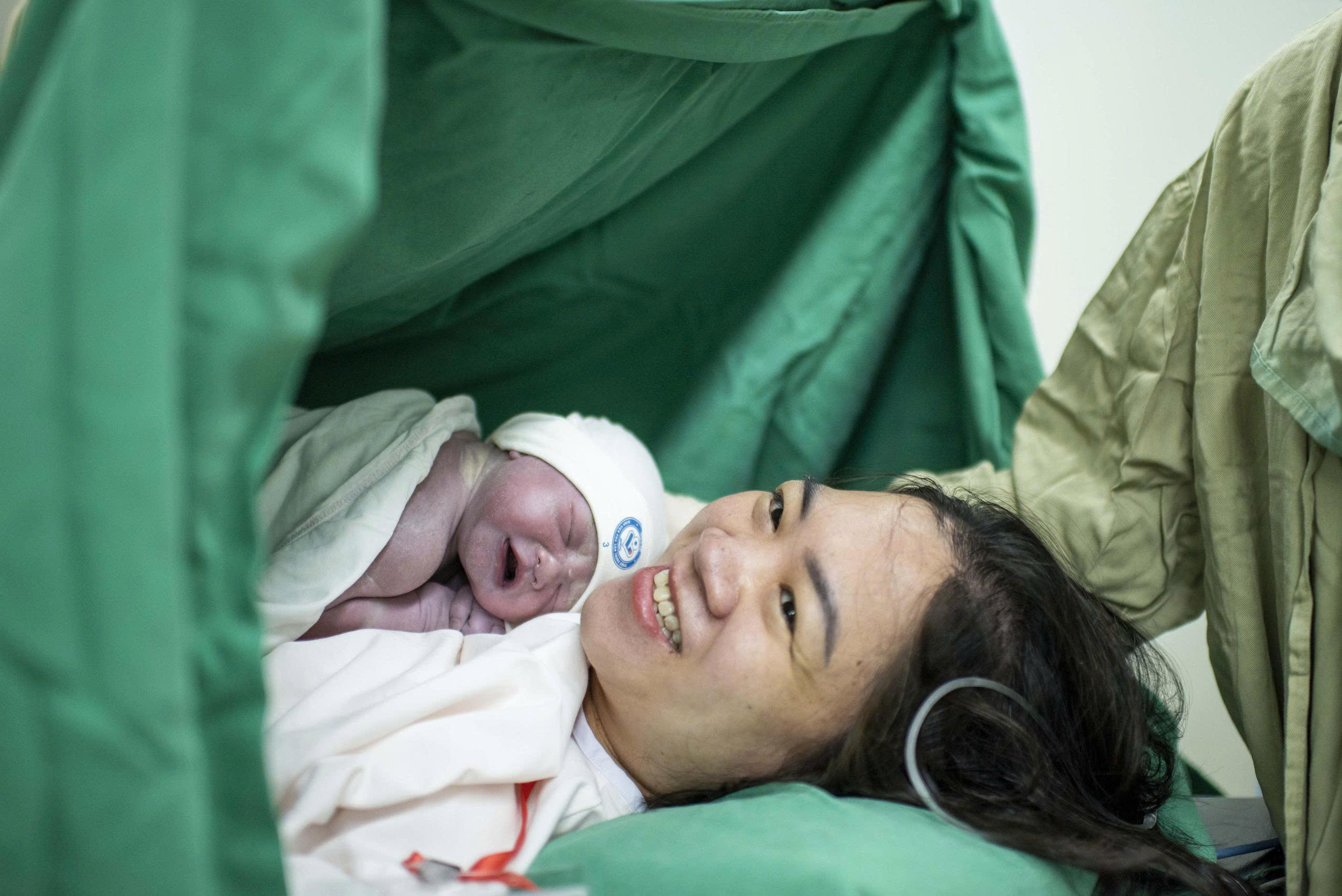 Hành Trình Sinh Nở Ở Bệnh Viện Phụ Sản: Niềm Vui Và Thách Thức