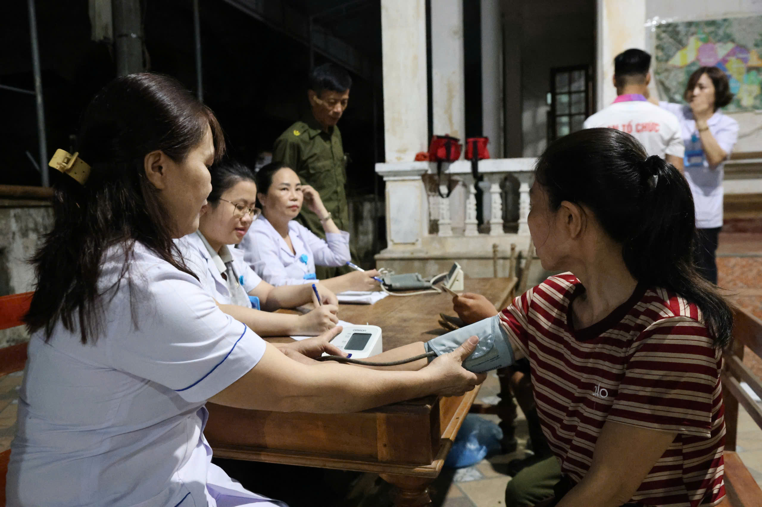 Khám Sức Khỏe Tại Nhà: Hà Tĩnh Đưa Dịch Vụ Y Tế Đến Gần Hơn Với Người Dân