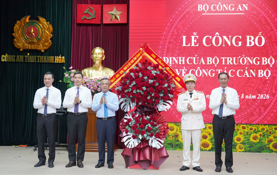 Đại tá Hoàng Quốc Việt Nhận Chức Giám đốc Công an Tỉnh Thanh Hóa