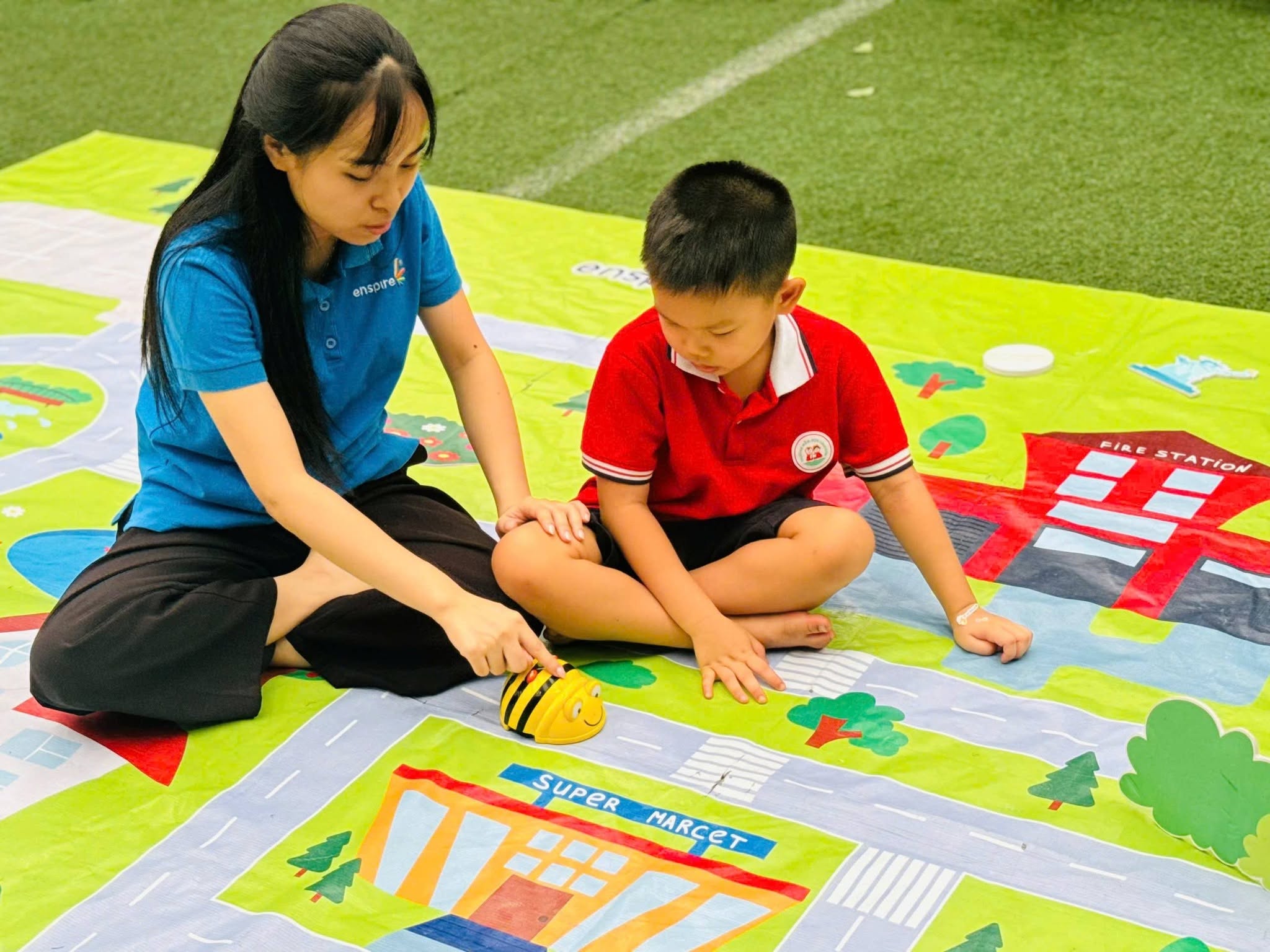Trẻ Chưa Biết Chữ Có Theo Kịp Lớp 1 Không? Tâm Lý Phụ Huynh Ra Sao?