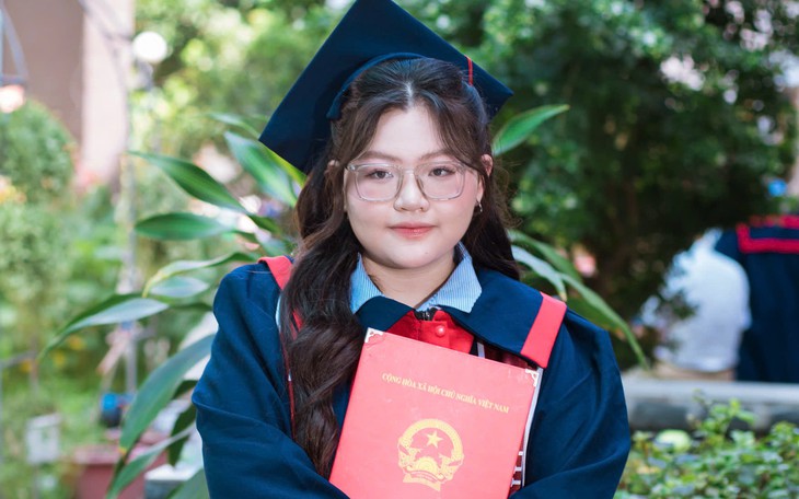 Lớp học xuất sắc tại TPHCM: 100% học sinh đỗ đại học ngành sức khỏe