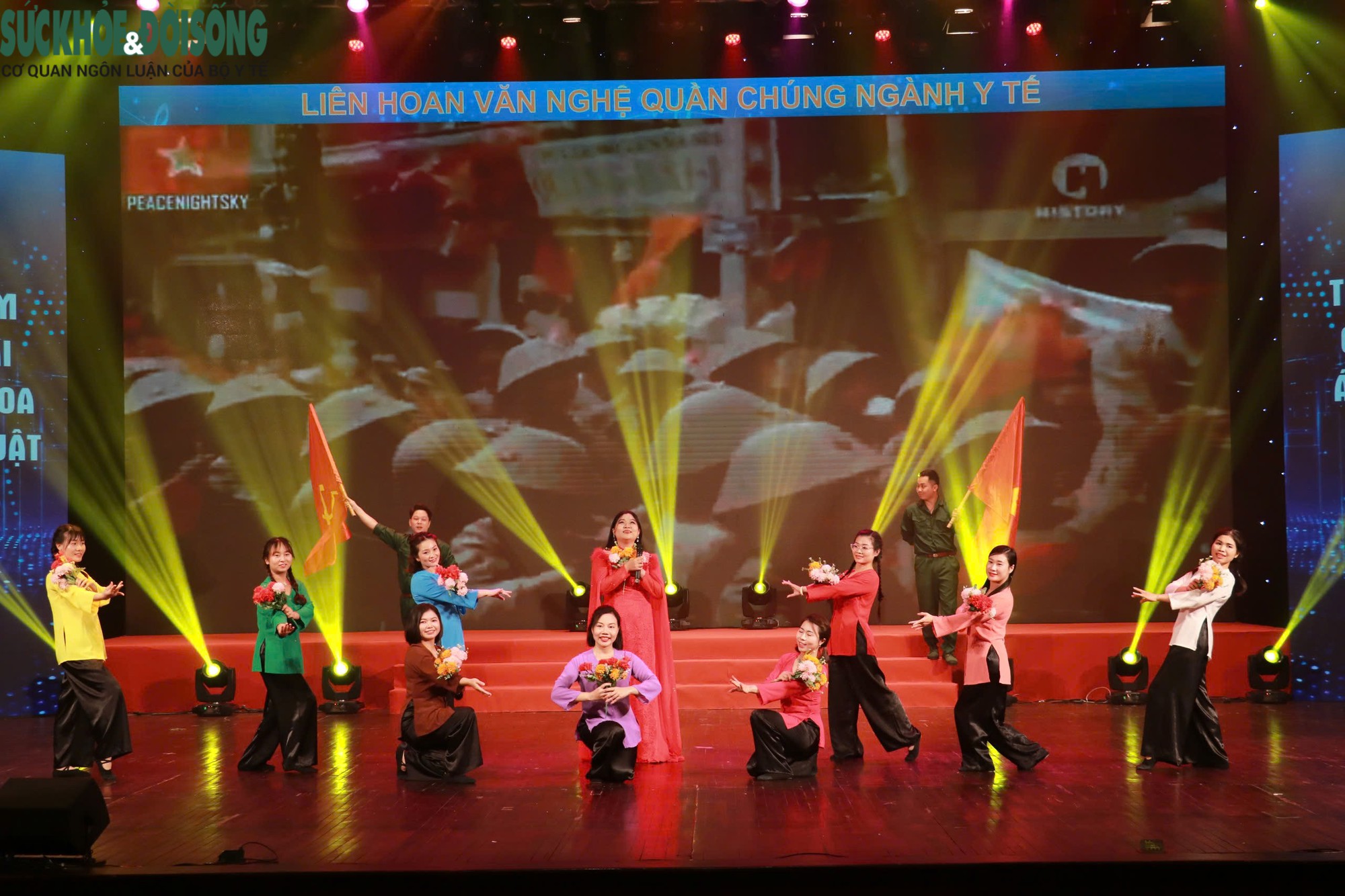 Liên hoan Văn nghệ quần chúng ngành Y tế lần thứ V: Kết Nối Tình Yêu Nghề Nghiệp Qua Nghệ Thuật - Ảnh 4.