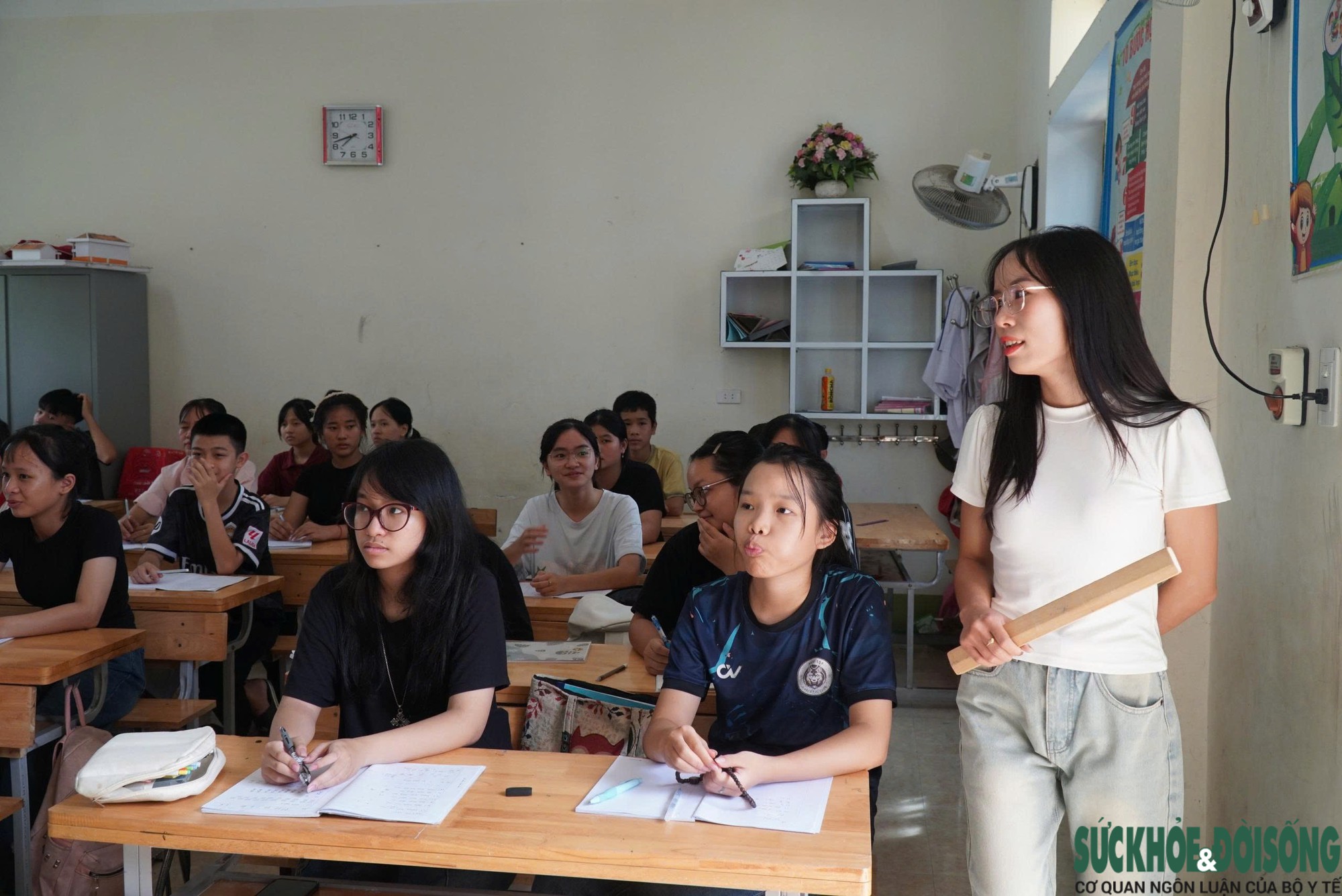 Nguyễn Thị Huyền: Từ Thiếu Nữ Nghệ An Đến Giảng Viên Tiếng Trung Miễn Phí