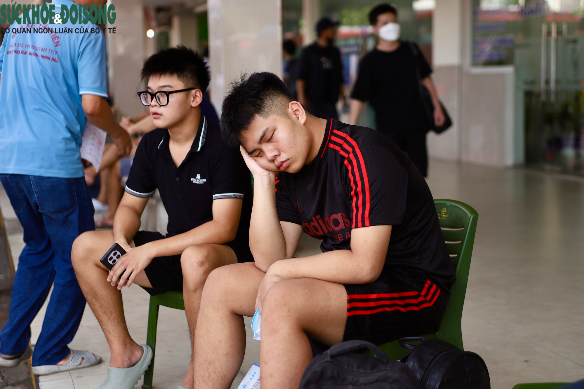 Dòng Người Đổ Về Các Bến Xe Trước Lễ 2/9- Ảnh 11.
