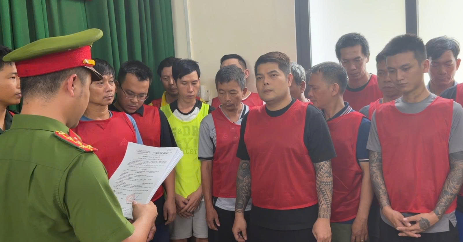ca-do-1785575911775391667894 Công an TPHCM triệt phá đường dây cá độ bóng đá World Cup 2026 trị giá 500 tỷ đồng - Ảnh 2.