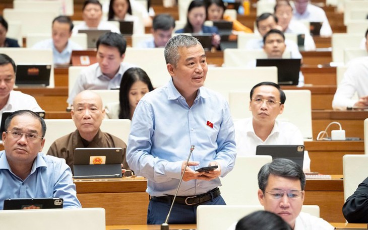 ĐBQH Nguyễn Lân Hiếu