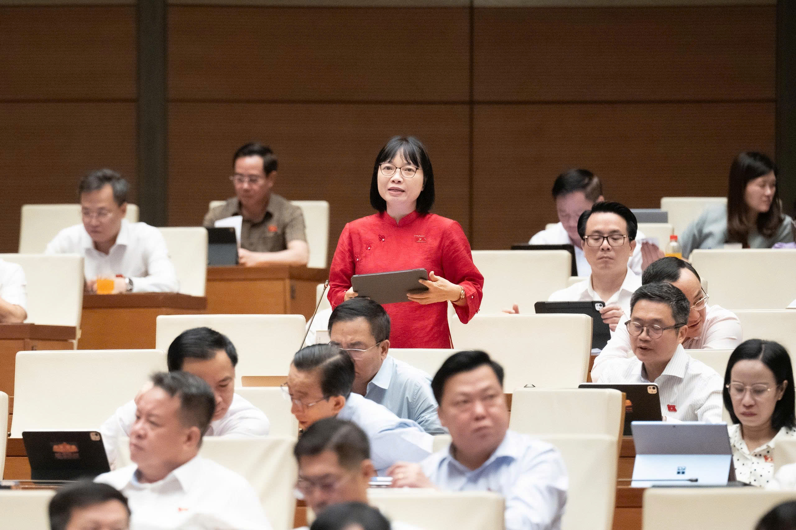 dbqh-viet-nga-1787209926308947377761 ĐBQH đề nghị bổ sung dinh dưỡng học đường vào Chương trình mục tiêu quốc gia- Ảnh 3.