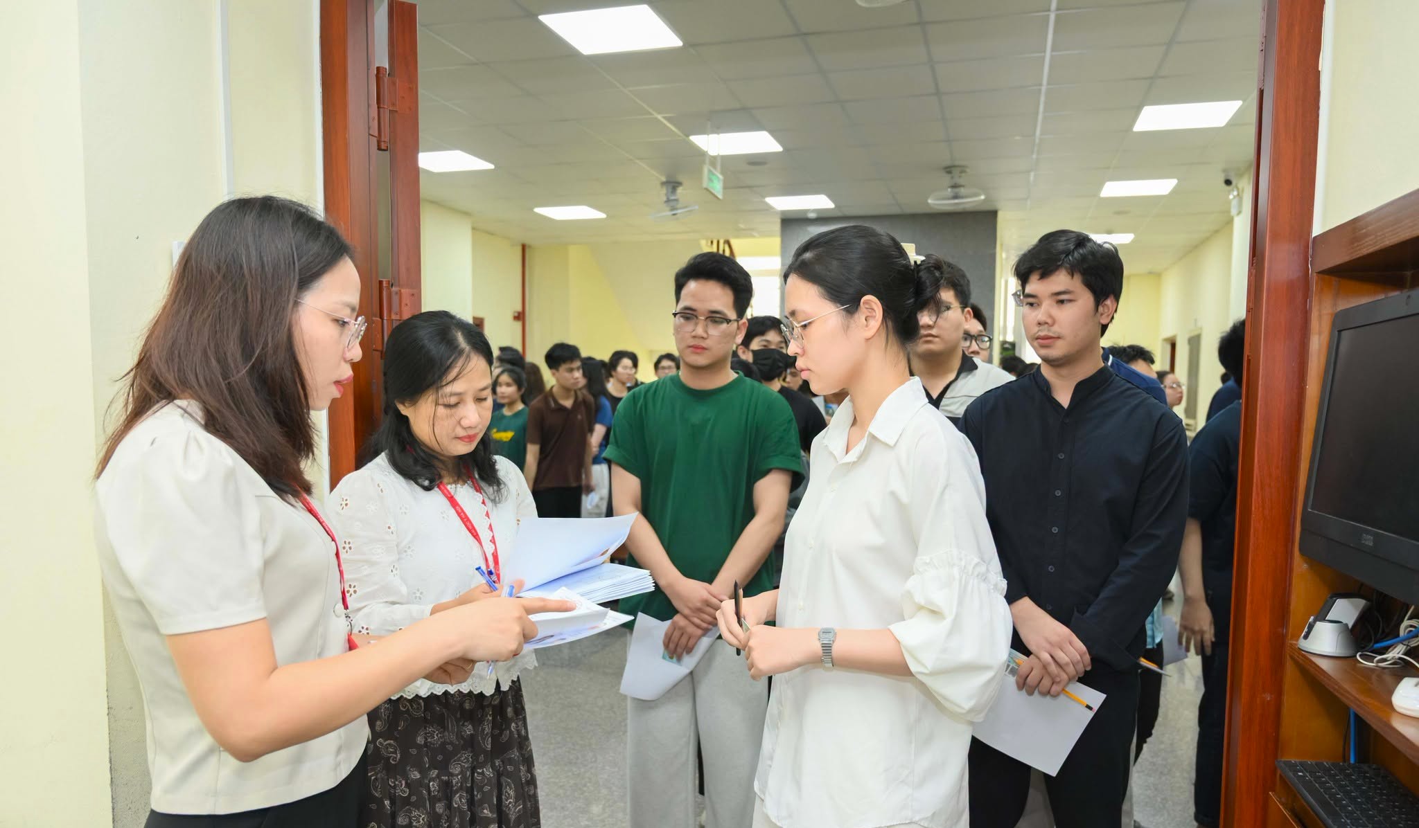 dhyhn-3-17865121623711999331580 Kỳ thi sau đại học Trường Đại học Y Hà Nội- Ảnh 2.