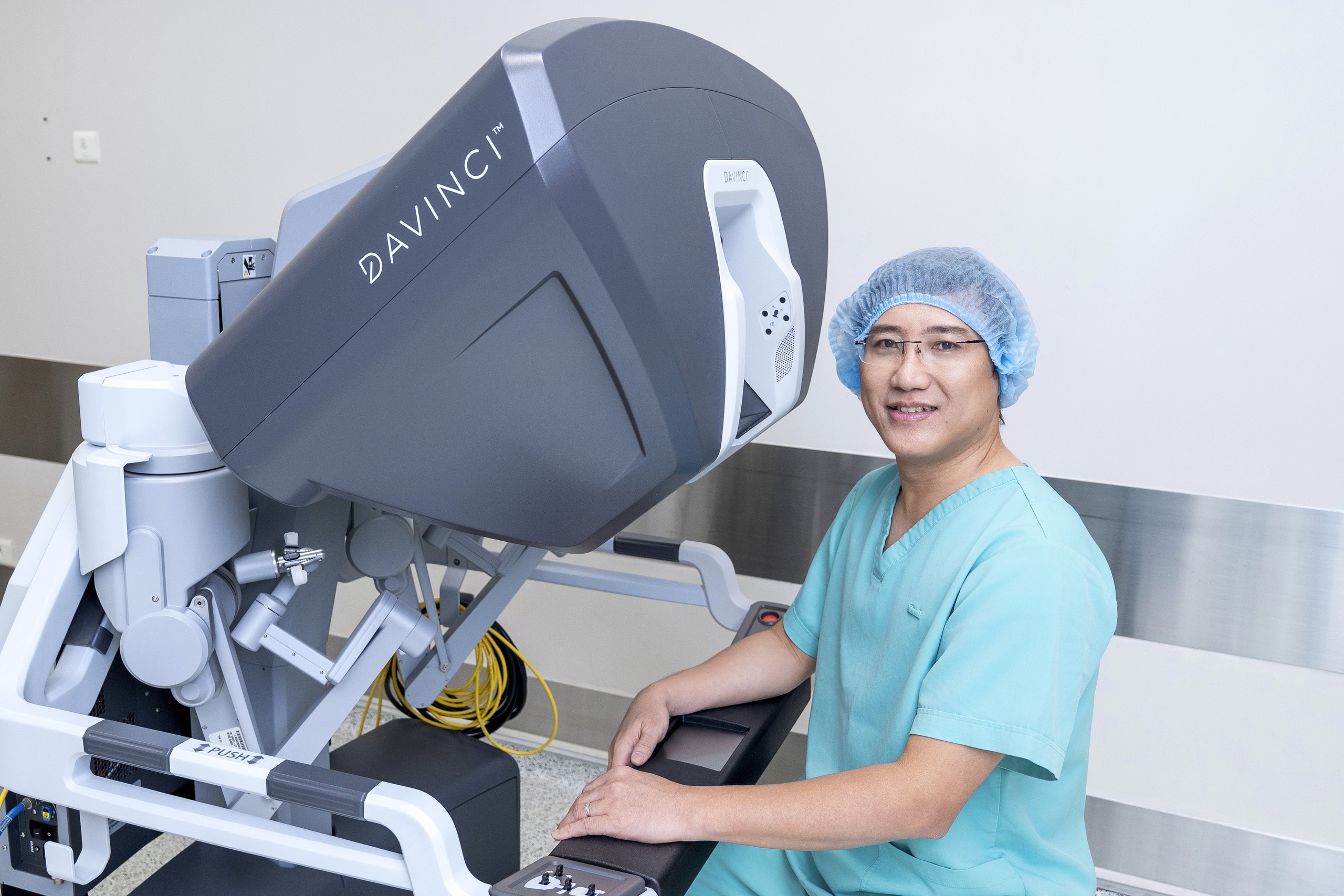 Phẫu Thuật Ung Thư Phổi Bằng Robot: Giải Pháp An Toàn Cho Người Dùng Thuốc Chống Đông
