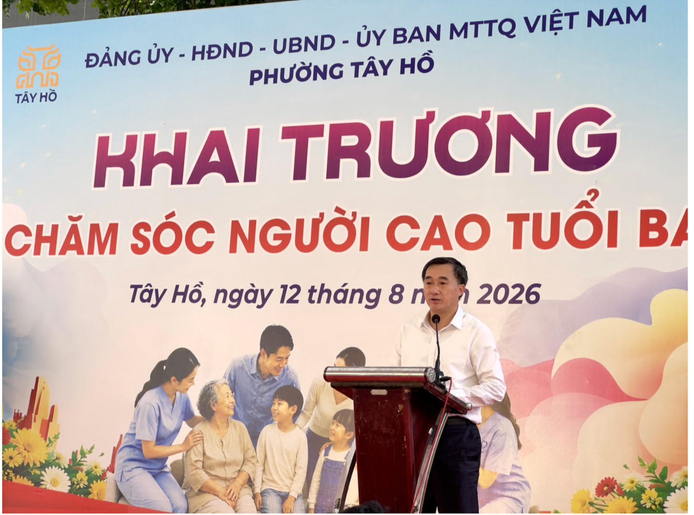 Thứ trưởng Trần Văn Thuấn phát biểu tại buổi lễ Thứ trưởng Trần Văn Thuấn phát biểu tại buổi lễ