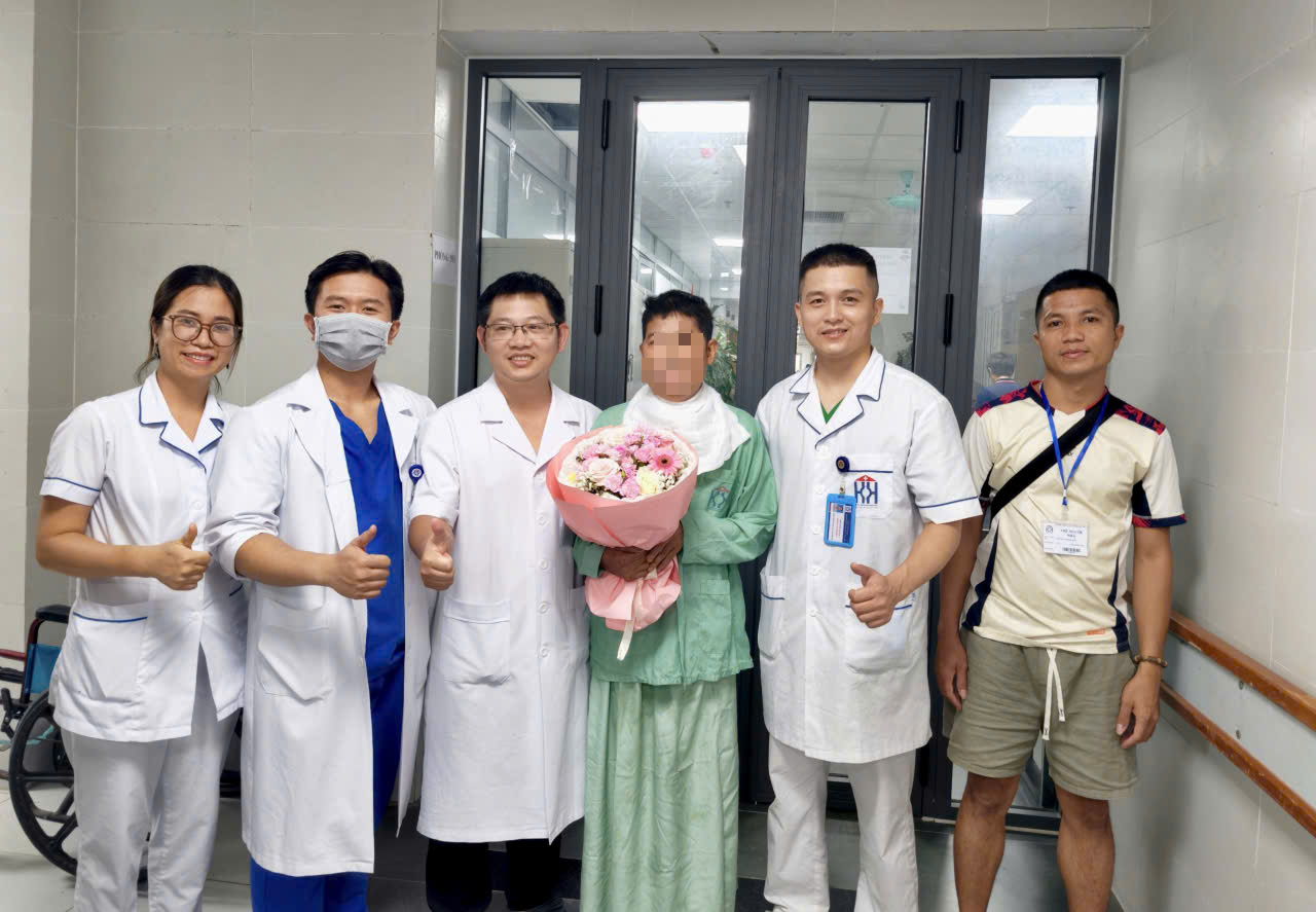 Cứu sống bệnh nhân ung thư trong tình trạng ho ra máu nguy kịch