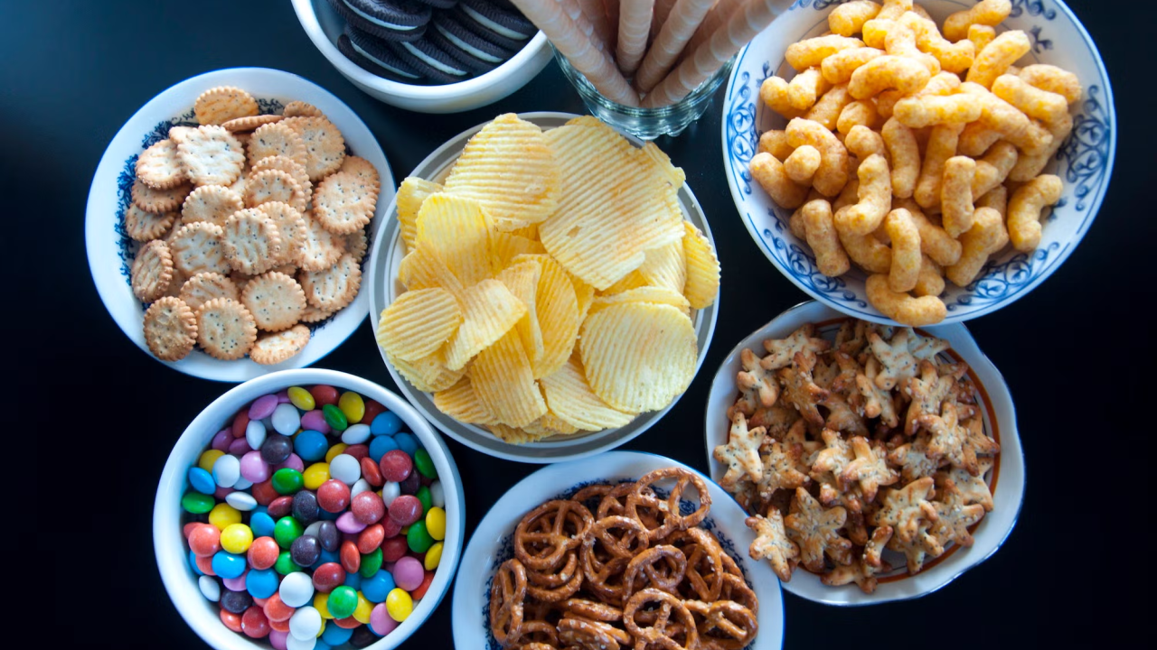 gettyimages-478823059food-1787482129683982660090 Bỏ ngay 4 loại đồ ăn thức uống này nếu không muốn tăng nguy cơ xơ gan- Ảnh 2.