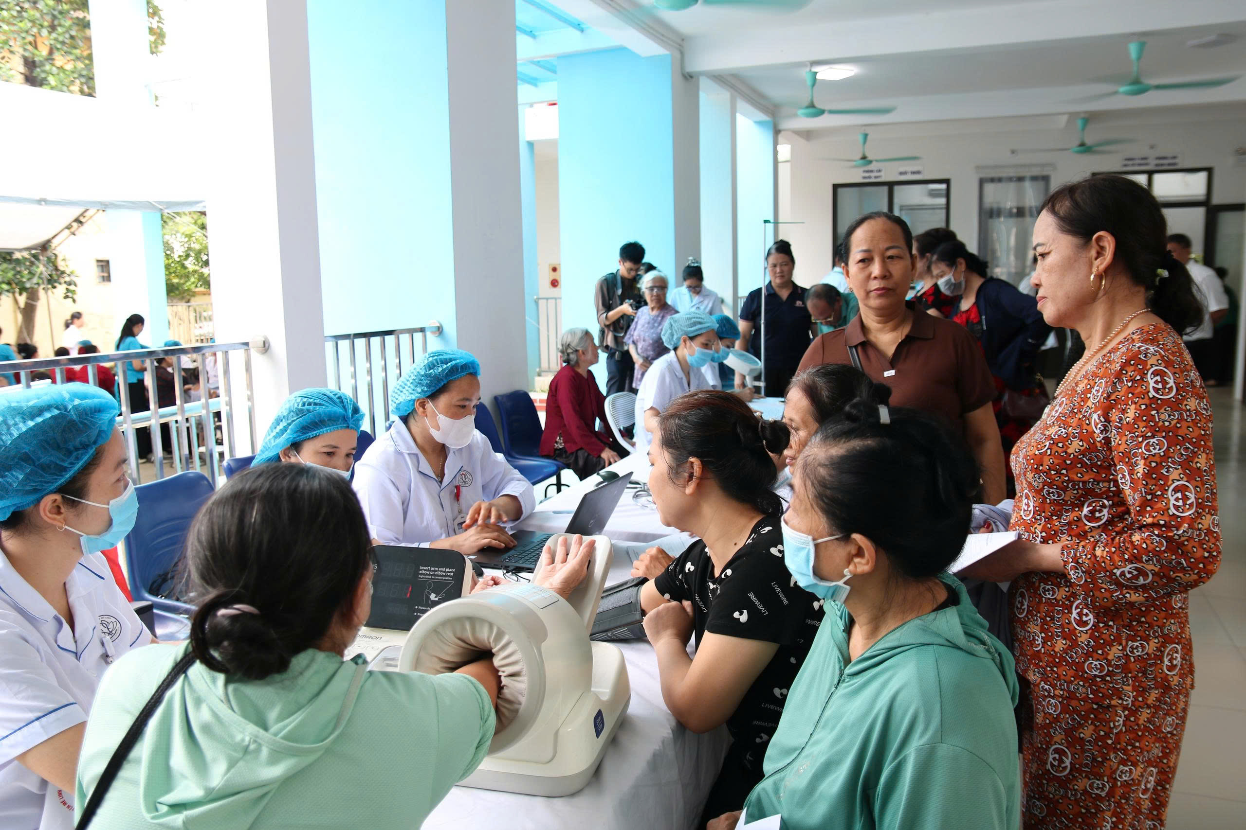 Hà Nội Tăng Cường Tích Hợp Tài Khoản An Sinh Xã Hội Trên VNeID