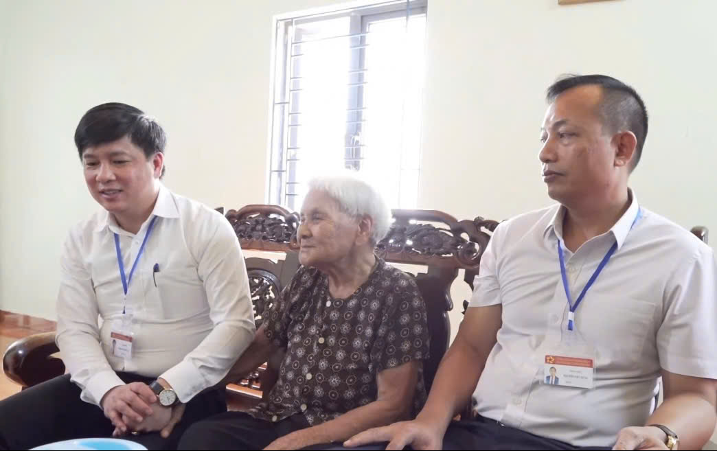Hai Mẹ Việt Nam Anh hùng ở Hải Phòng nhận hỗ trợ gần 2 tỉ đồng- Ảnh 1.
