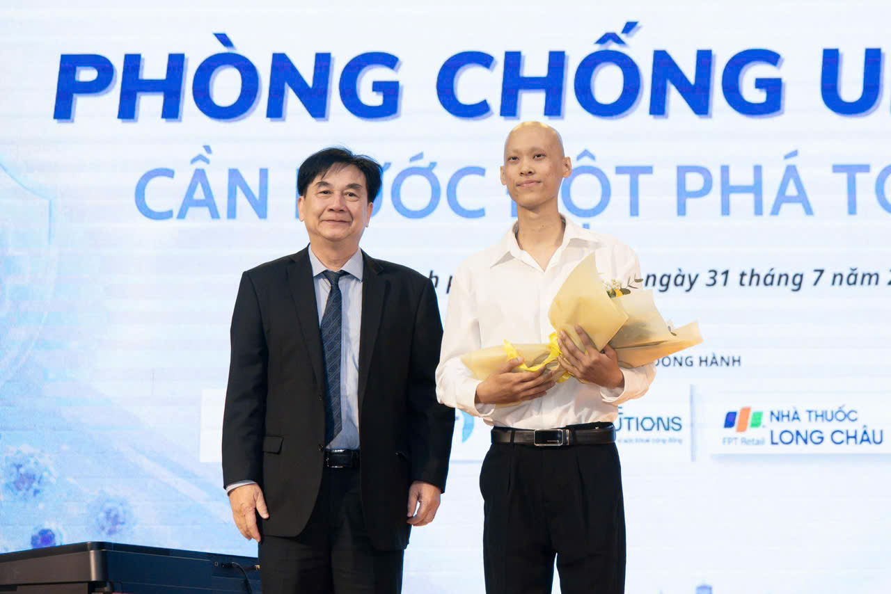 hinh-phuoc-2-1785643349207409846569 Hành trình vượt qua bệnh tật - Ảnh 2.
