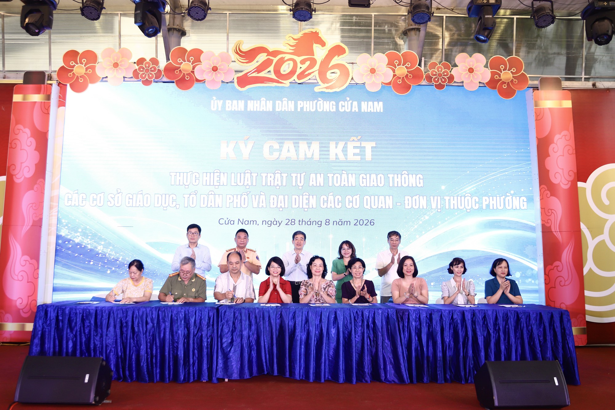 img4053-17878828472741333454673 Giải Pháp Giảm Thiểu Tắc Nghẽn Giao Thông Tại Phường Cửa Nam - Ảnh 3.