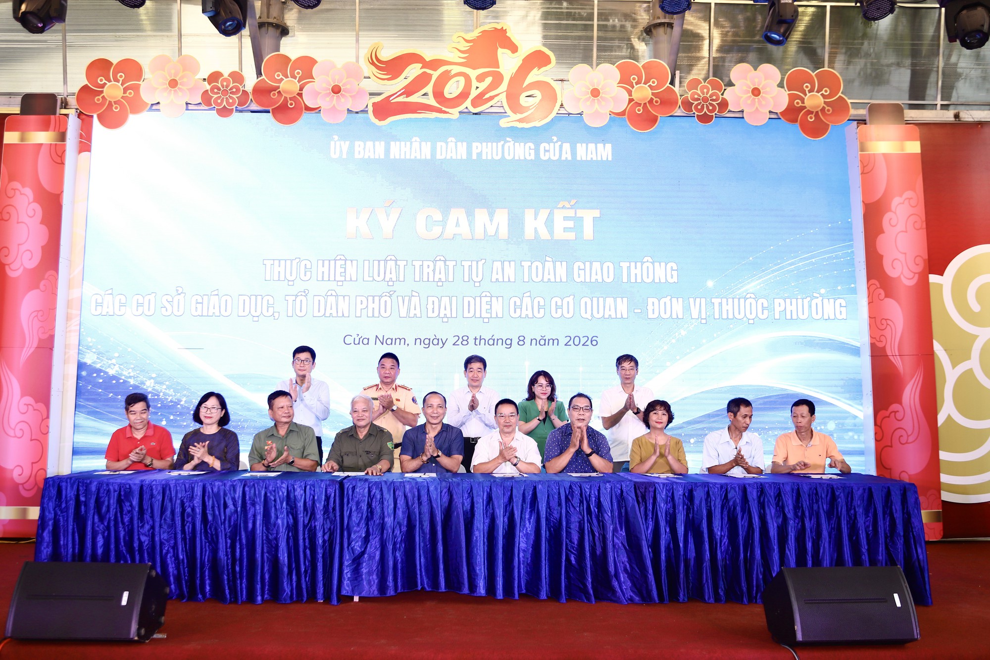 img4063-1787882846274388854034 Giải Pháp Giảm Thiểu Tắc Nghẽn Giao Thông Tại Phường Cửa Nam - Ảnh 5.
