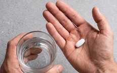Khám Phá Lợi Ích và Cảnh Báo Khi Thủ Dâm Ở Người Cao Tuổi