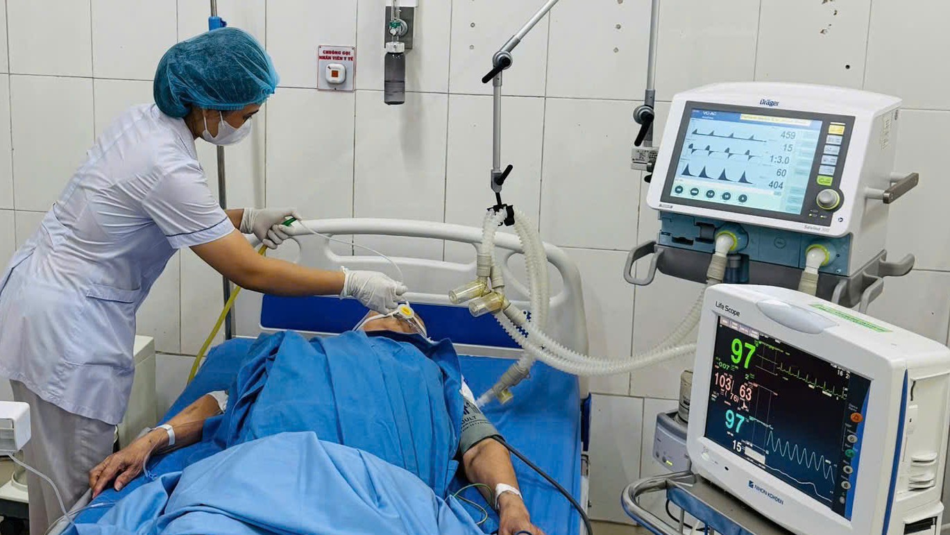 Nhận Biết Dấu Hiệu Khó Thở và Lơ Mơ Ở Người Cao Tuổi: Không Thể Chần Chừ