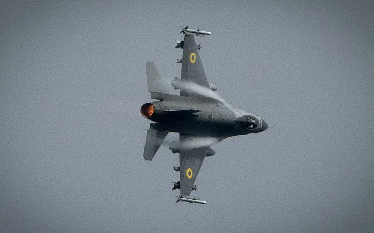 Ukraine Phát Hiện Mạng Lưới Gián Điệp Nhắm Vào F-16 và Mirage 2000 - Ảnh 2.