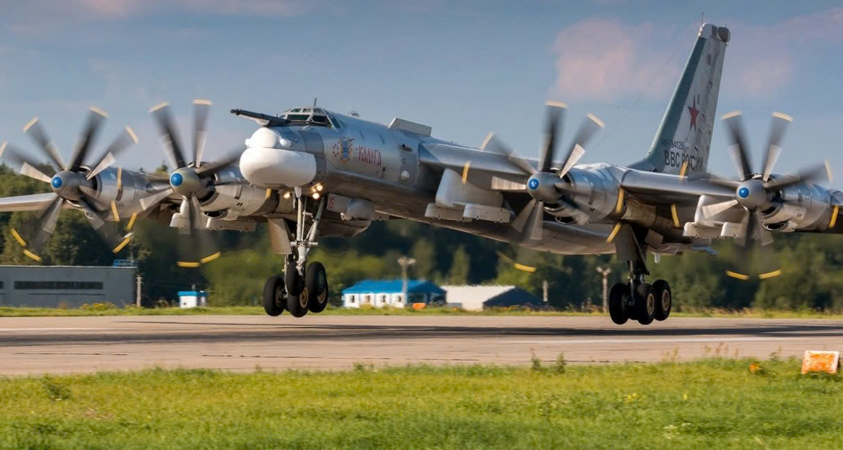 Số Lượng Máy Bay Tu-95MS Của Nga Giảm Khi Ukraine Tăng Cường Tấn Công