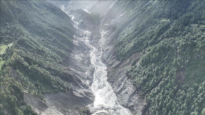 Khủng Hoảng Thiên Tai: Lũ Quét Chấn Động Trên Biên Giới Nepal – Trung Quốc