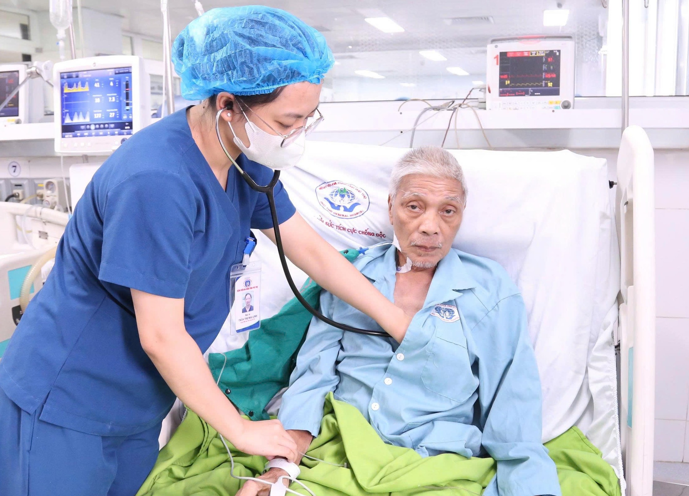 Hành Trình Phục Hồi Kỳ Diệu Của Người Đàn Ông Đã Ngừng Tim 15 Lần