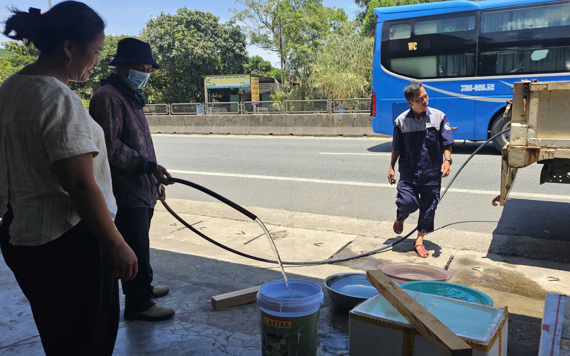 Nỗ Lực Cung Cấp Nước Sạch Tại Chân Mây – Lăng Cô: Hành Động Nhanh Chóng Của Chính Quyền