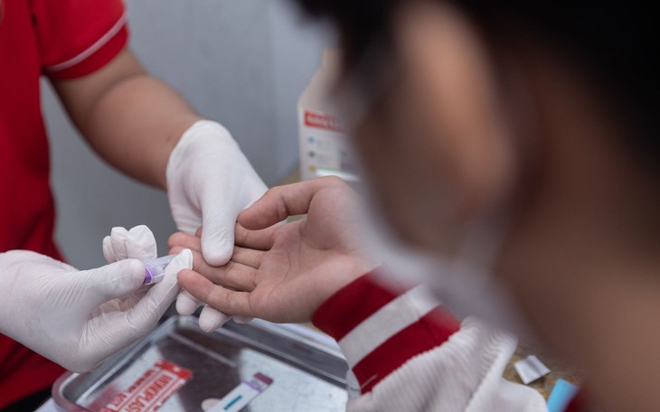 Cách kiểm soát điều trị đồng nhiễm HIV và viêm gan B - Ảnh 2.