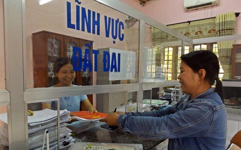 Chính Sách Mới Đối Với Viên Chức Lãnh Đạo Giáo Dục: Cần Chú Ý Điều Gì?