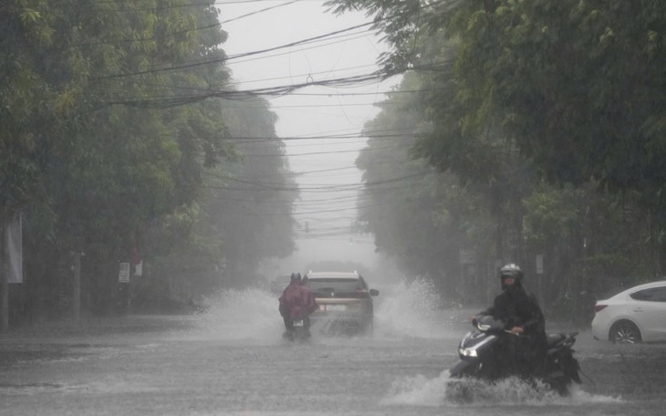 Mưa dông và thời tiết cực đoan
