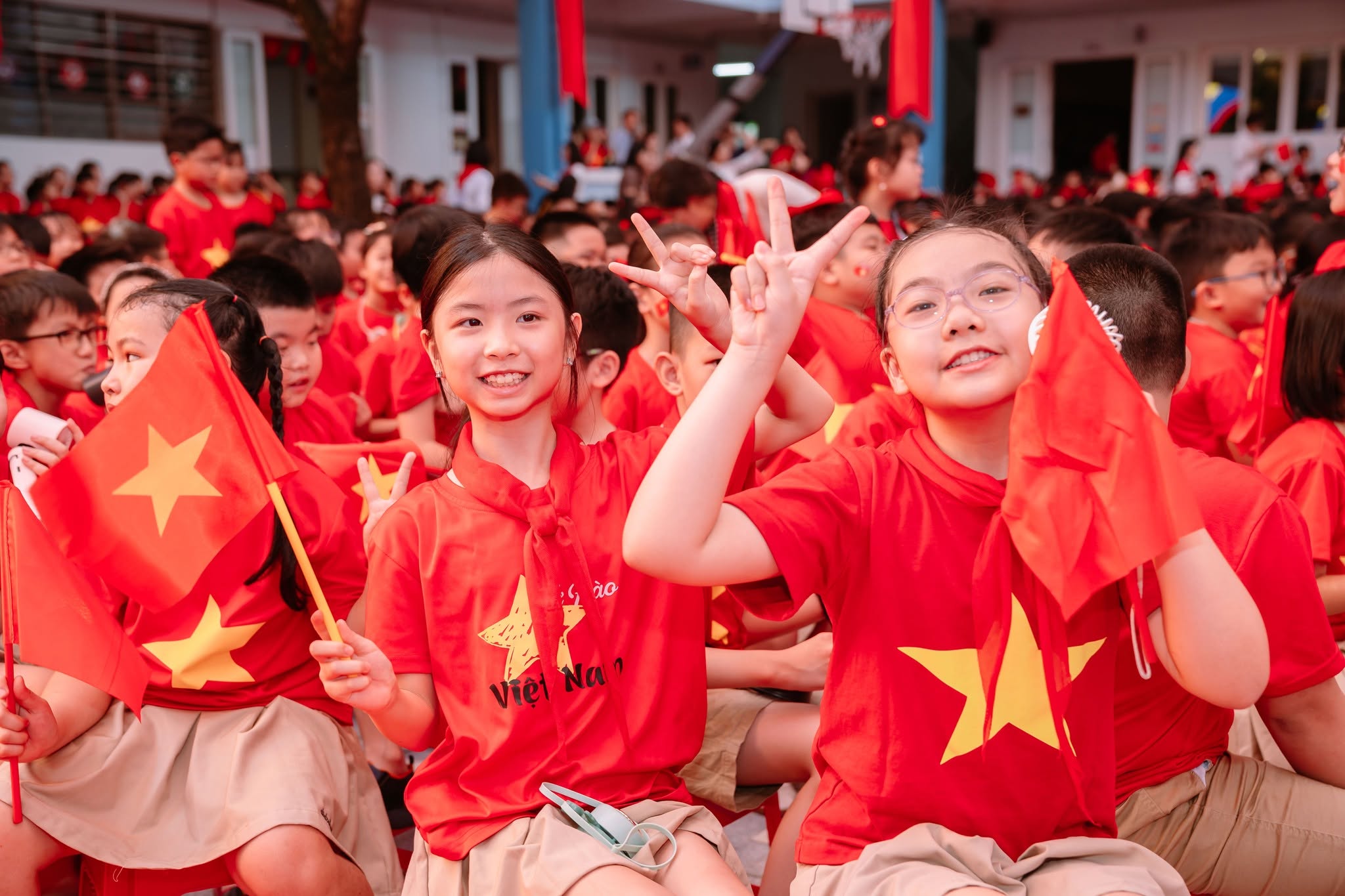 54347853912003397887935315552421988032319715n-17884284226891093414079 Thời tiết ngày Khai giảng trên cả nước diễn biến thế nào?- Ảnh 1.
