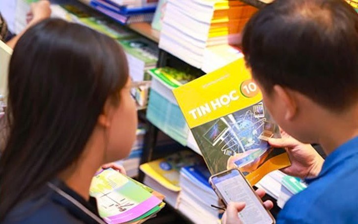 Hà Nội đưa trí tuệ nhân tạo vào giảng dạy phổ cập từ lớp 1- Ảnh 2.