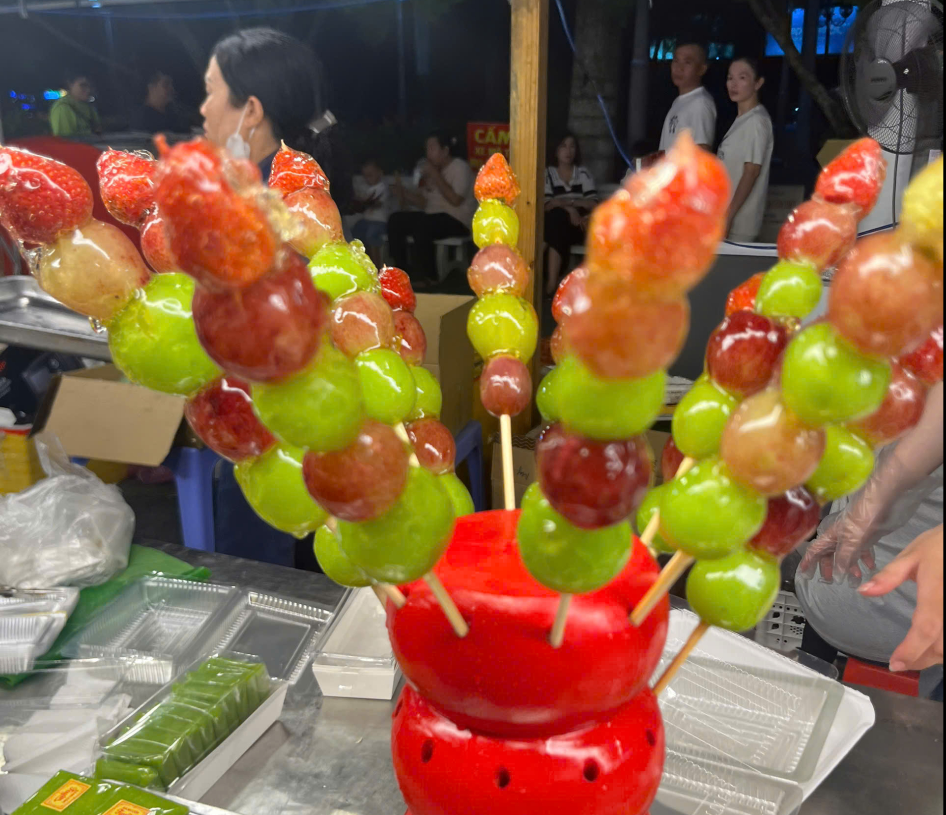 Mẹo ăn uống lành mạnh khi đi du lịch