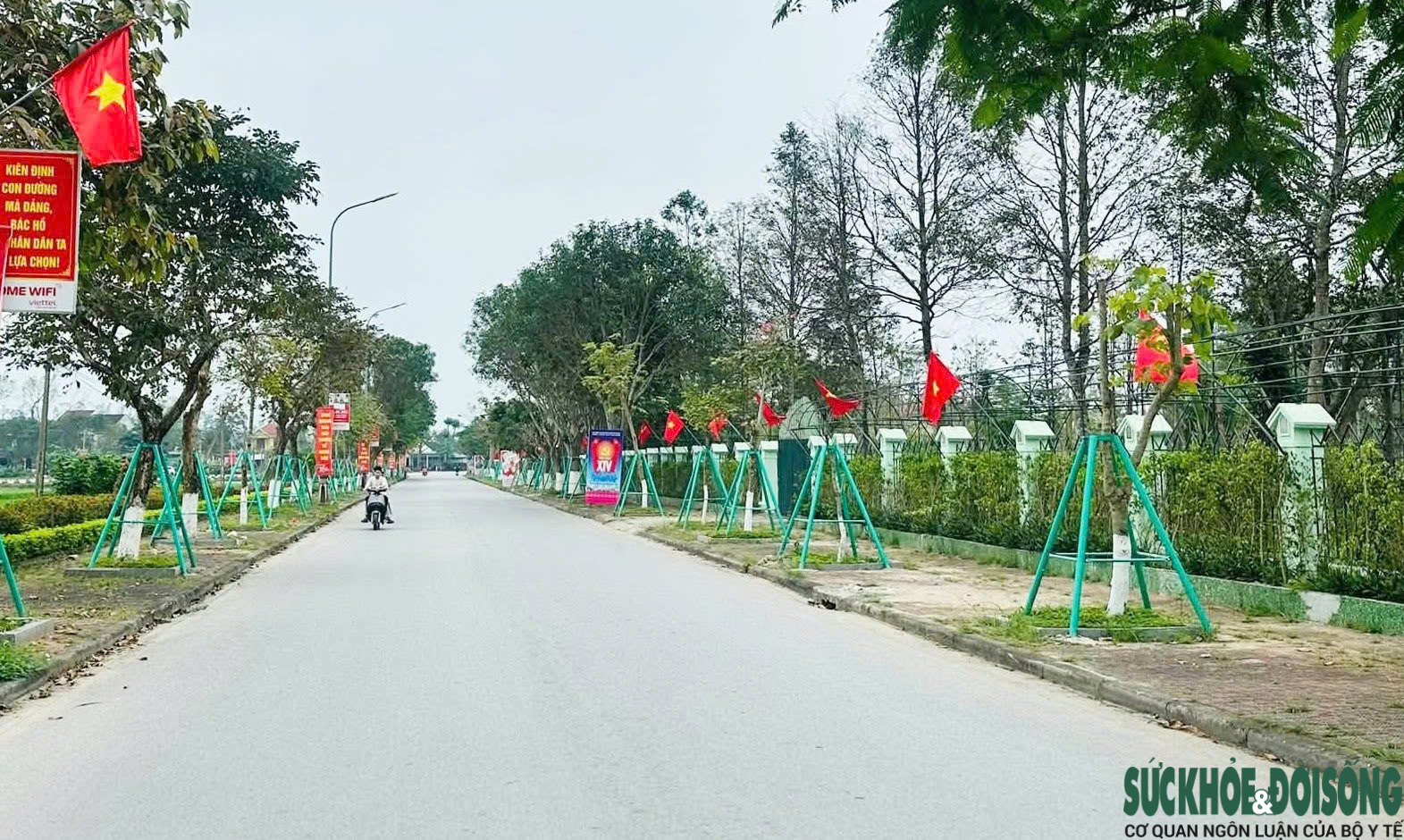 Sát Cánh Cùng Nhau, Người Dân Quê Bác Hiến Đất Để Phát Triển Giao Thông