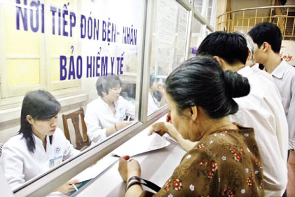 kcb-bhyt-1688149086140498161512 Bộ Y tế phản hồi kiến nghị của cử tri việc doanh nghiệp chậm, trốn đóng BHYT- Ảnh 1.