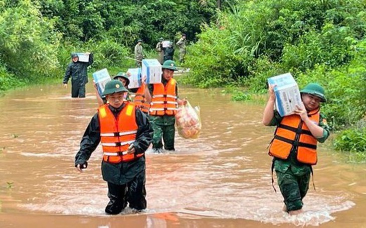 Biển Đông sắp đón áp thấp nhiệt đới, lũ trên các sông từ miền Trung lên nhanh- Ảnh 3.