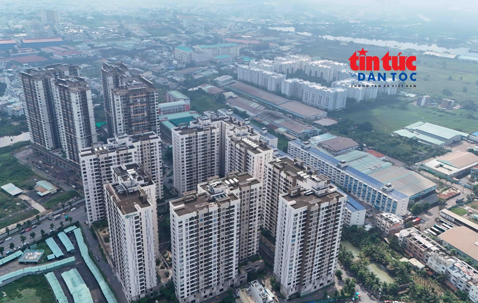 Quyền sở hữu chung cư khi tòa nhà ‘hết niên hạn’: người dân cần biết gì?