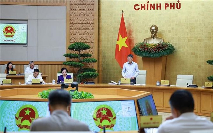 Đẩy nhanh tiến độ hoàn thiện 12 dự án luật và nghị quyết- Ảnh 2.