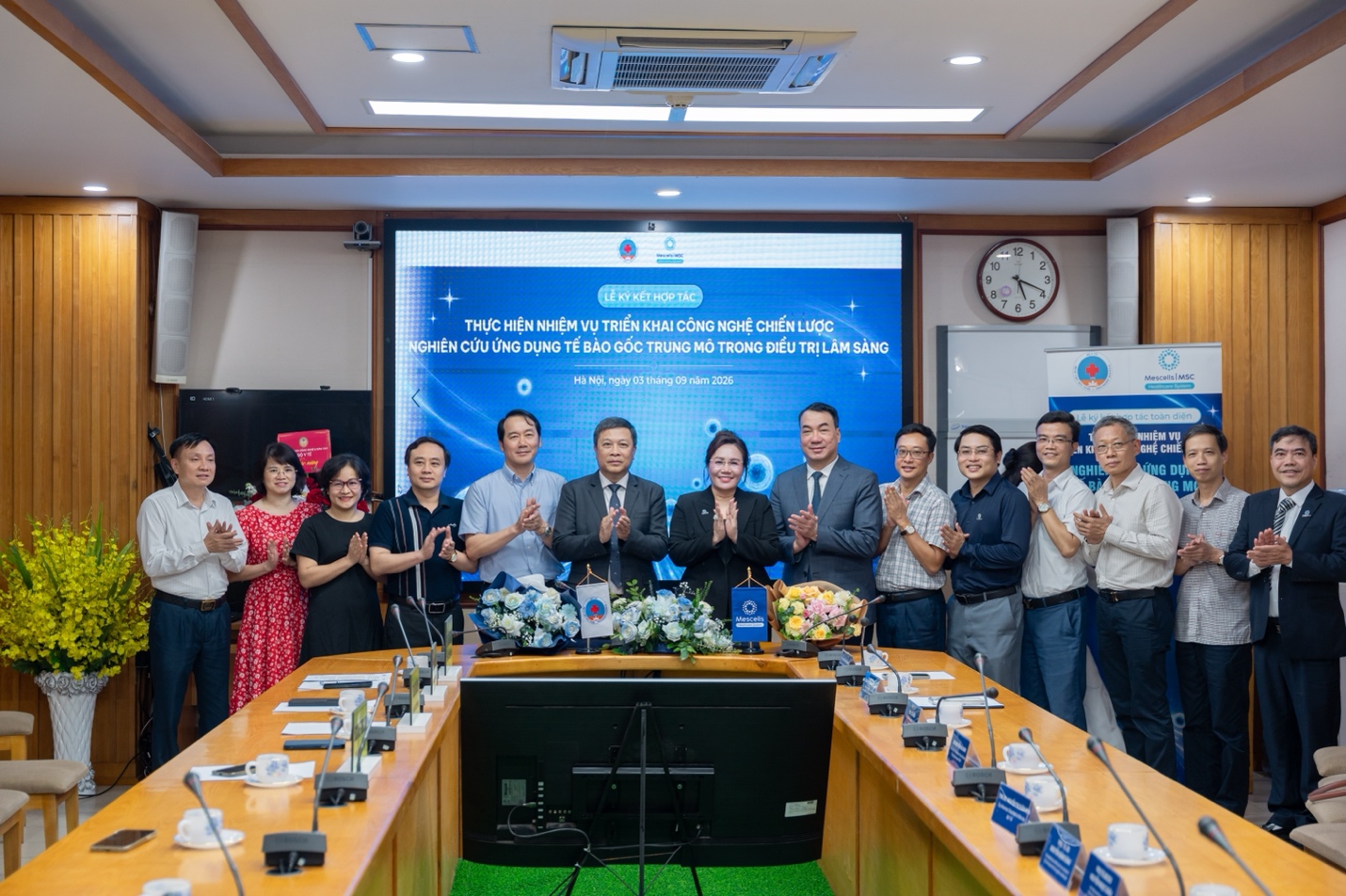 Hợp lực bệnh viện và doanh nghiệp công nghệ: Lộ trình an toàn cho ứng dụng tế bào gốc trung mô