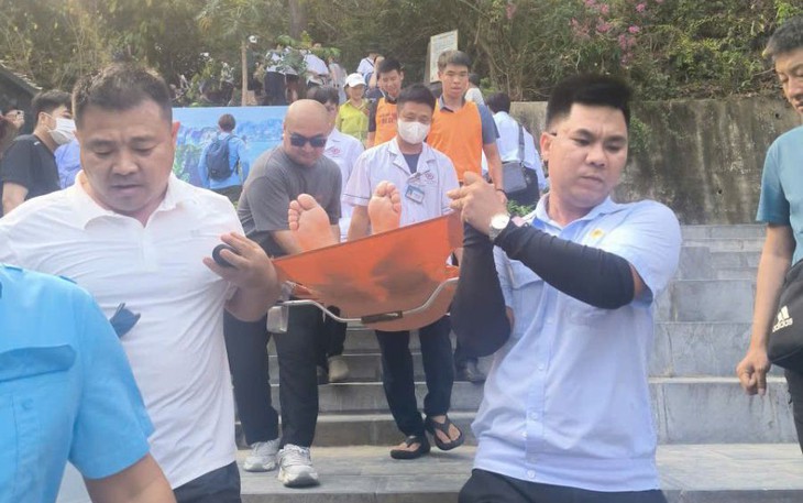 Câu chuyện cấp cứu nhanh chóng tại cửa khẩu - Ảnh 2.