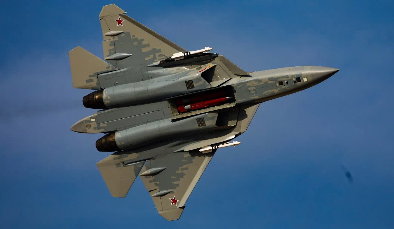 Chuyến Bay Đầy Rủi Ro: Su-57 và Cuộc Chiến Tại Ukraine