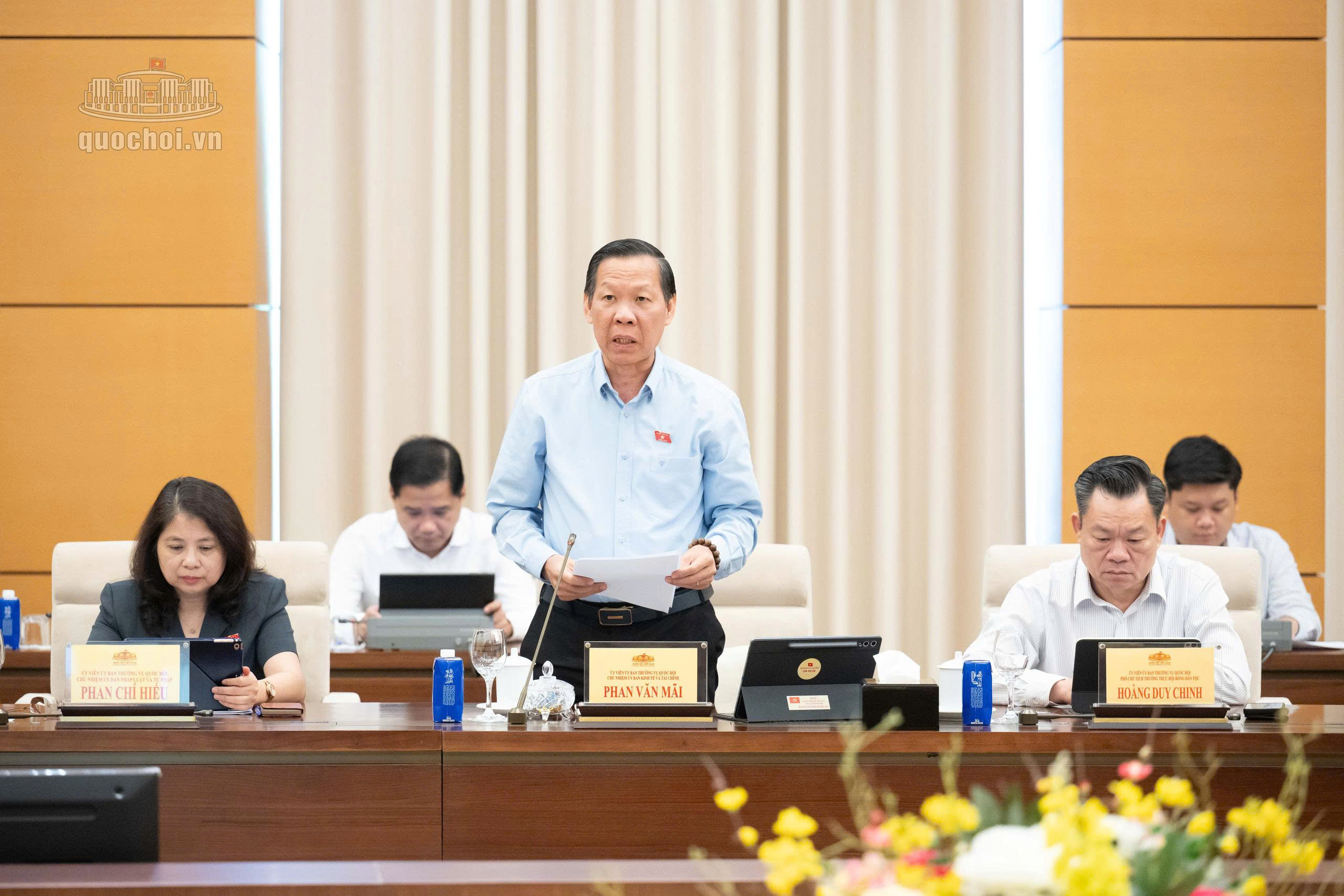 ubkt-17884278328211242448477 Sửa Luật Chứng khoán: Đơn giản thủ tục, không hạ chuẩn an toàn- Ảnh 3.