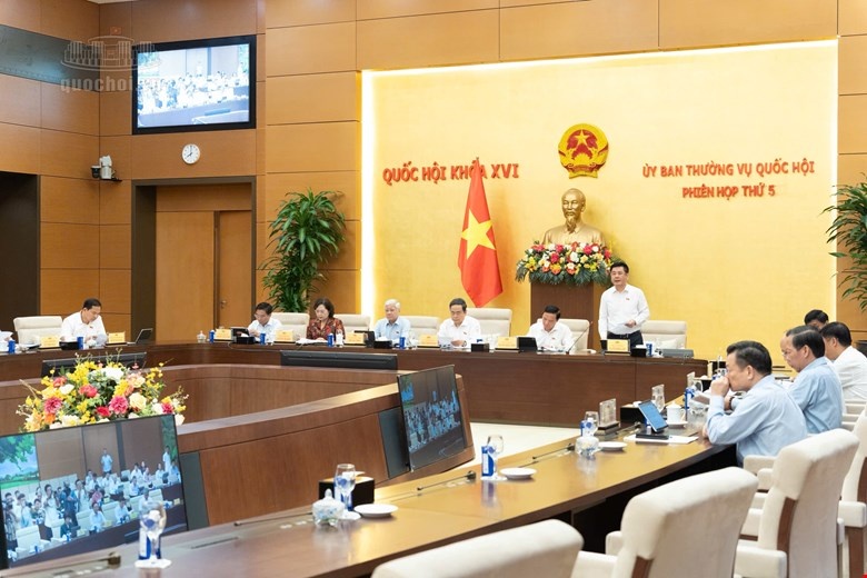 Chính Phủ Đề Xuất Sửa Đổi Năm Luật Liên Quan Đến Y Tế - Ảnh 1.
