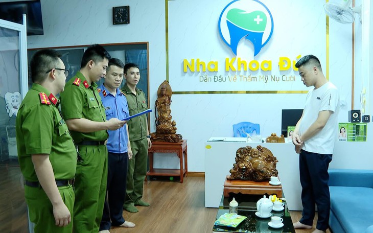 Nhận là 'Thầy lang chữa bách bệnh', gã thợ xây thu lợi hàng tỷ đồng- Ảnh 2.
